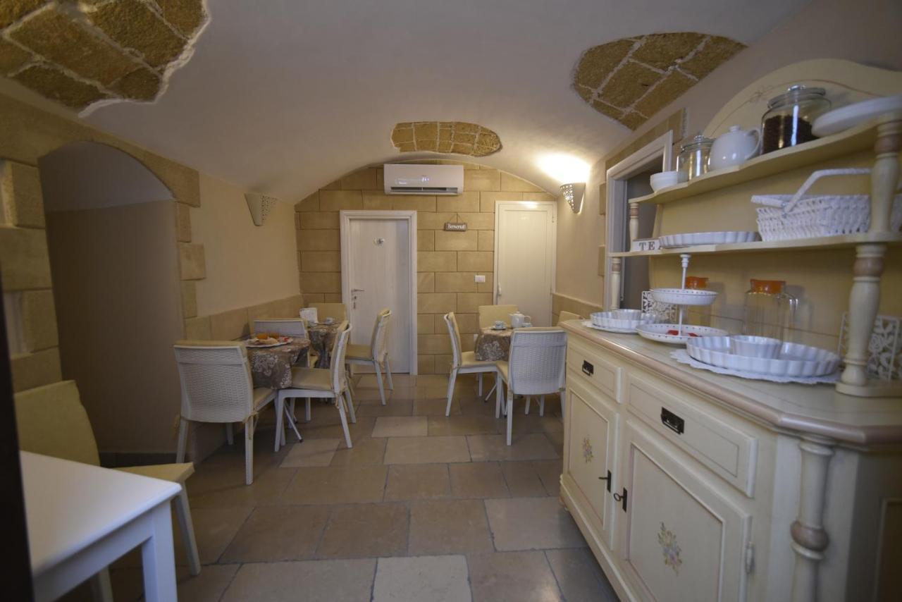 B&B Corte Cantalupi Gallipoli Bagian luar foto